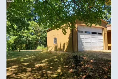 1006 Mountain View Rd, Sweet Home, OR 97386 - Photo 10
