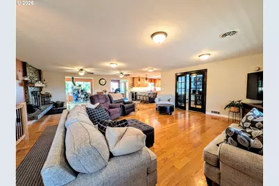 64463 Wolf Creek Ln, North Powder, OR 97867 - Photo 16