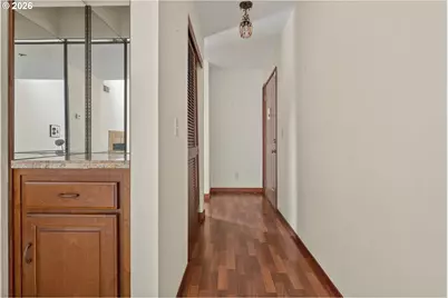 7577 N Edgewater Ave, Portland, OR 97203 - Photo 18