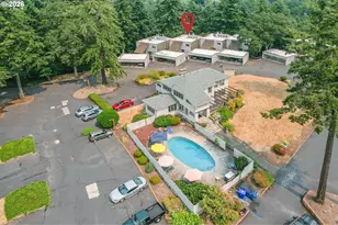7577 N Edgewater Ave, Portland, OR 97203 - Photo 4