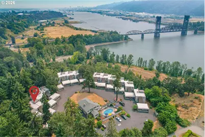 7577 N Edgewater Ave, Portland, OR 97203 - Photo 1