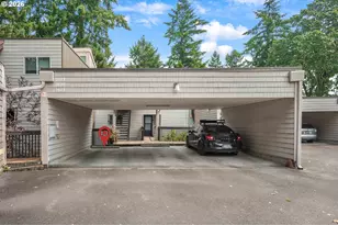 7577 N Edgewater Ave, Portland, OR 97203 - Photo 6