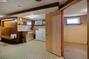 3190 W 18th Ave, Eugene, OR 97402 - Photo 30