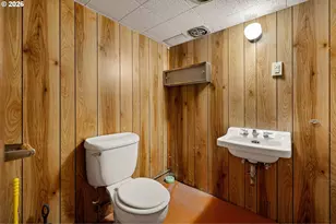 3190 W 18th Ave, Eugene, OR 97402 - Photo 32