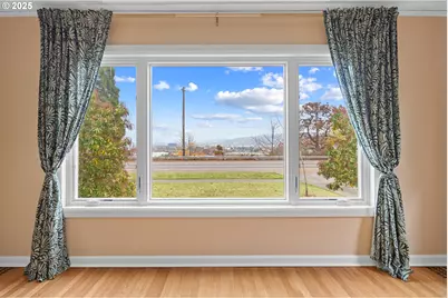 4703 N Willamette Blvd, Portland, OR 97203 - Photo 10