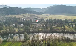 369 Upper Camp Loop Rd, Roseburg, OR 97470 - Photo 34