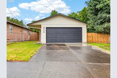 9119 N Chase Ave, Portland, OR 97217 - Photo 2