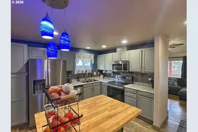 2102 SW 6th St, Battle Ground, WA 98604 - Photo 26