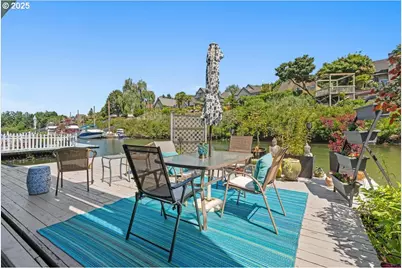 414 N Tomahawk Island Dr, Portland, OR 97217 - Photo 36