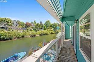 414 N Tomahawk Island Dr, Portland, OR 97217 - Photo 30
