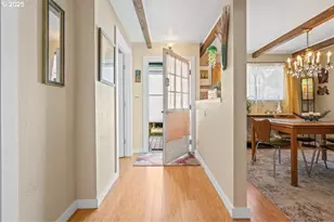 414 N Tomahawk Island Dr, Portland, OR 97217 - Photo 6