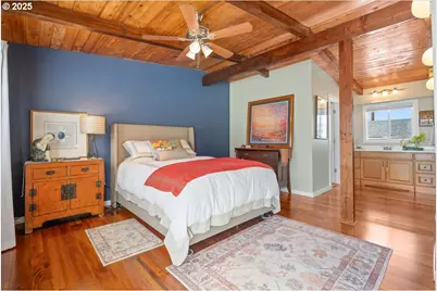 414 N Tomahawk Island Dr, Portland, OR 97217 - Photo 26