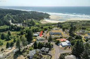 989 NW Estate Dr, Seal Rock, OR 97376 - Photo 4