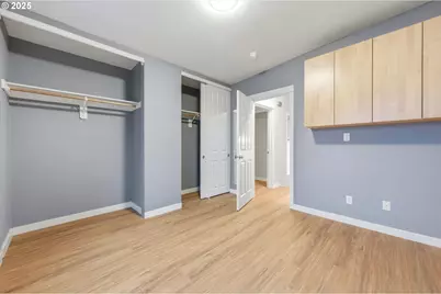 6220 SW Capitol Hwy #8, Portland, OR 97239 - Photo 10