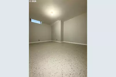 337 NE 139th Ave, Portland, OR 97230 - Photo 12