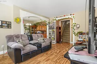 863 E St, Washougal, WA 98671 - Photo 6