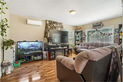 863 E St, Washougal, WA 98671 - Photo 8