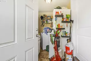 863 E St, Washougal, WA 98671 - Photo 24