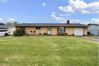 375 Park Ln, Harrisburg, OR 97446 - Photo 1
