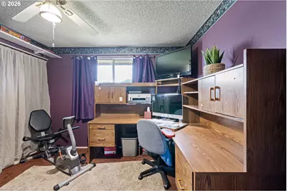 375 Park Ln, Harrisburg, OR 97446 - Photo 22