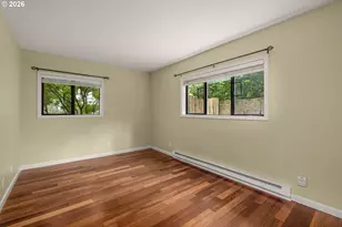2021 SW Main St, Portland, OR 97205 - Photo 16
