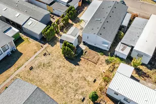 2901 E 2nd St, Newberg, OR 97132 - Photo 40