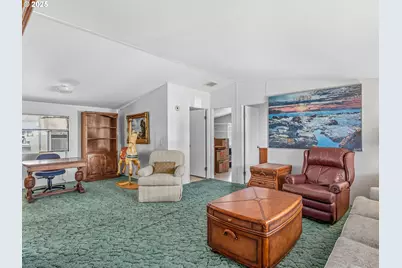 2901 E 2nd St #117, Newberg, OR 97132 - Photo 4