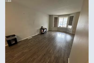 6307 NE Wilding Rd, Vancouver, WA 98686 - Photo 4