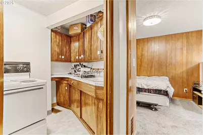 16659 SE Powell Blvd, Portland, OR 97236 - Photo 22