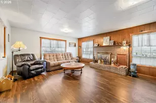 92950 Pitney Ln, Junction City, OR 97448 - Photo 18