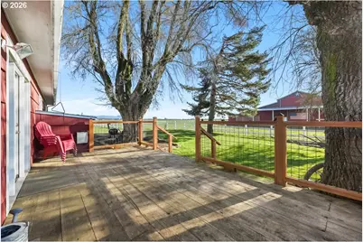 92950 Pitney Ln, Junction City, OR 97448 - Photo 8