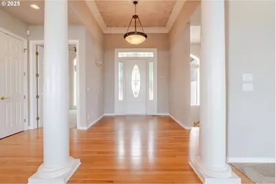 1904 NW Eagles Ridge Ln, Albany, OR 97321 - Photo 6