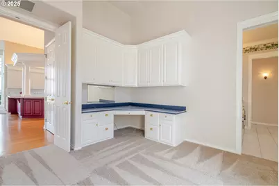 1904 NW Eagles Ridge Ln, Albany, OR 97321 - Photo 18