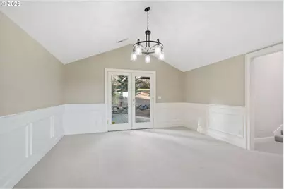 10151 SW Lancaster Rd, Portland, OR 97219 - Photo 18