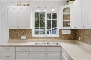 1770 D St NE, Salem, OR 97301 - Photo 18