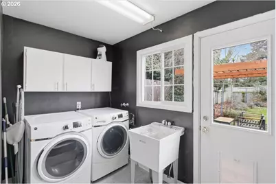 1770 D St NE, Salem, OR 97301 - Photo 30