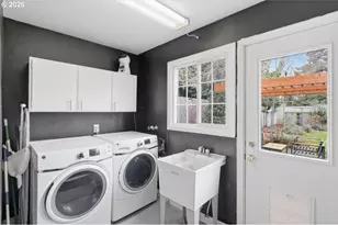 1770 D St NE, Salem, OR 97301 - Photo 30