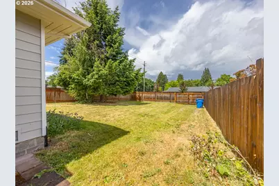 2809 Watson Ave, Vancouver, WA 98661 - Photo 2