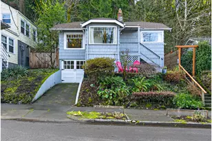 6407 S Corbett Ave, Portland, OR 97239 - Photo 2