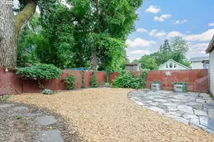 5415 N Fessenden St, Portland, OR 97203 - Photo 20