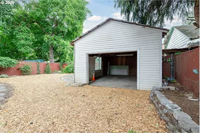 5415 N Fessenden St, Portland, OR 97203 - Photo 18