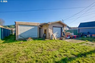 2125 Elm Ave, Reedsport, OR 97467 - Photo 16