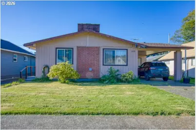 2125 Elm Ave, Reedsport, OR 97467 - Photo 1