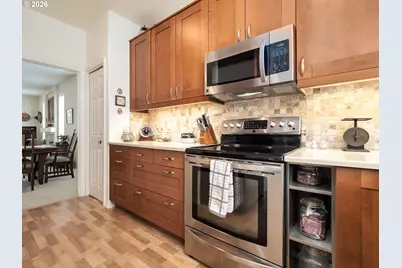 15576 SW Peridot Way, Beaverton, OR 97007 - Photo 16