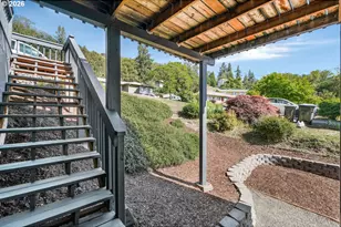 1245 SE Germond Ave, Roseburg, OR 97470 - Photo 24