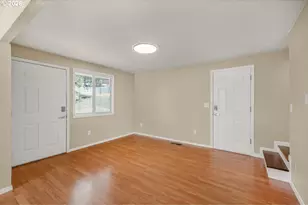 1245 SE Germond Ave, Roseburg, OR 97470 - Photo 2