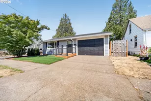 1305 SW 15th Ave, Albany, OR 97321 - Photo 2