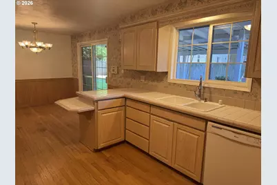 260 Susan St, Eugene, OR 97404 - Photo 10