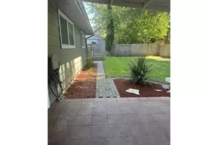 260 Susan St, Eugene, OR 97404 - Photo 24