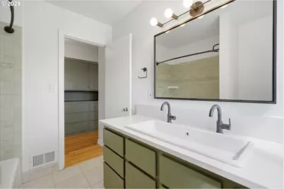 7214 SW 10th Ave, Portland, OR 97219 - Photo 18